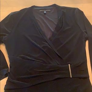 White House Black Market - V neck 3/4 sleeves